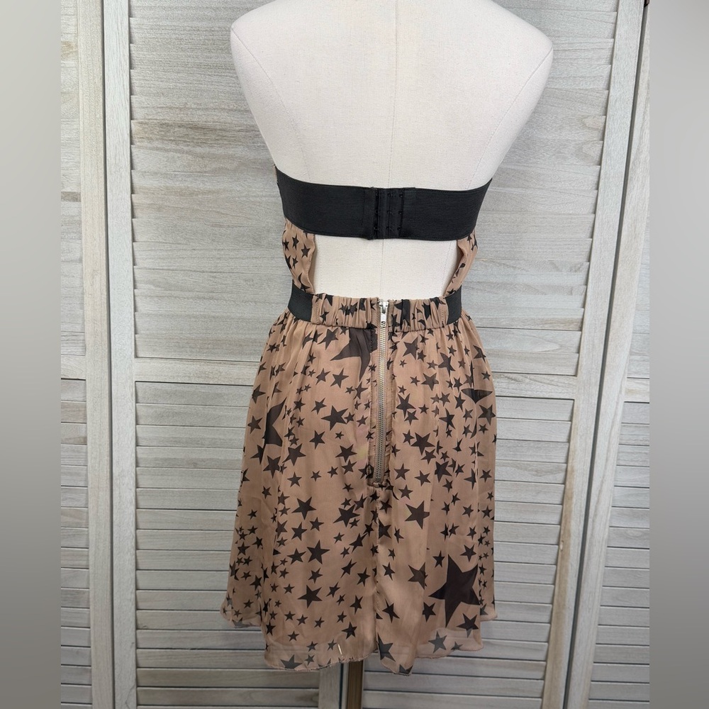 SANS SOUCI Fit & Flare Y2K Strapless Mini Dress Mocha w Black Stars-Small - Picture 5 of 6
